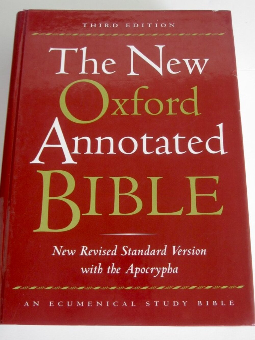 New Oxford Annotated Bible with Apocrypha 2001 HC 3rd Ed Ecumenical Study